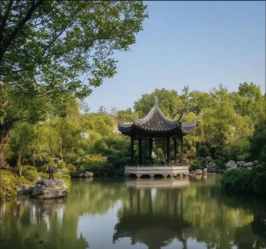 雷州友蕊土建有限公司